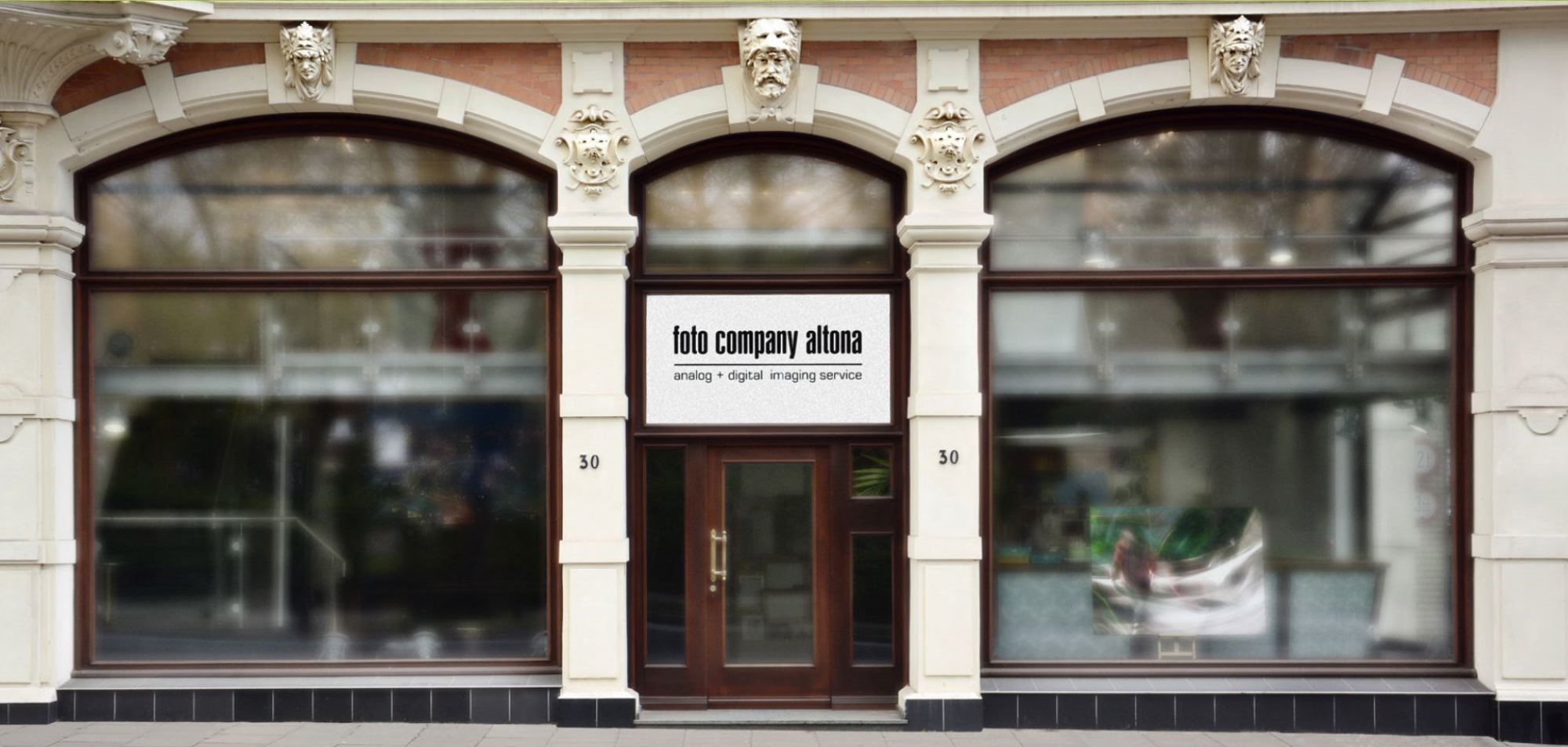 Ladenfront der Foto Company Altona in der Königstraße 30, Hamburg